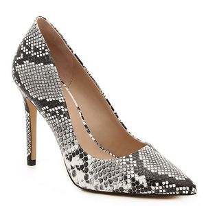 Mix No. 6 Danyah Pump, Snakeskin print,  size 7M